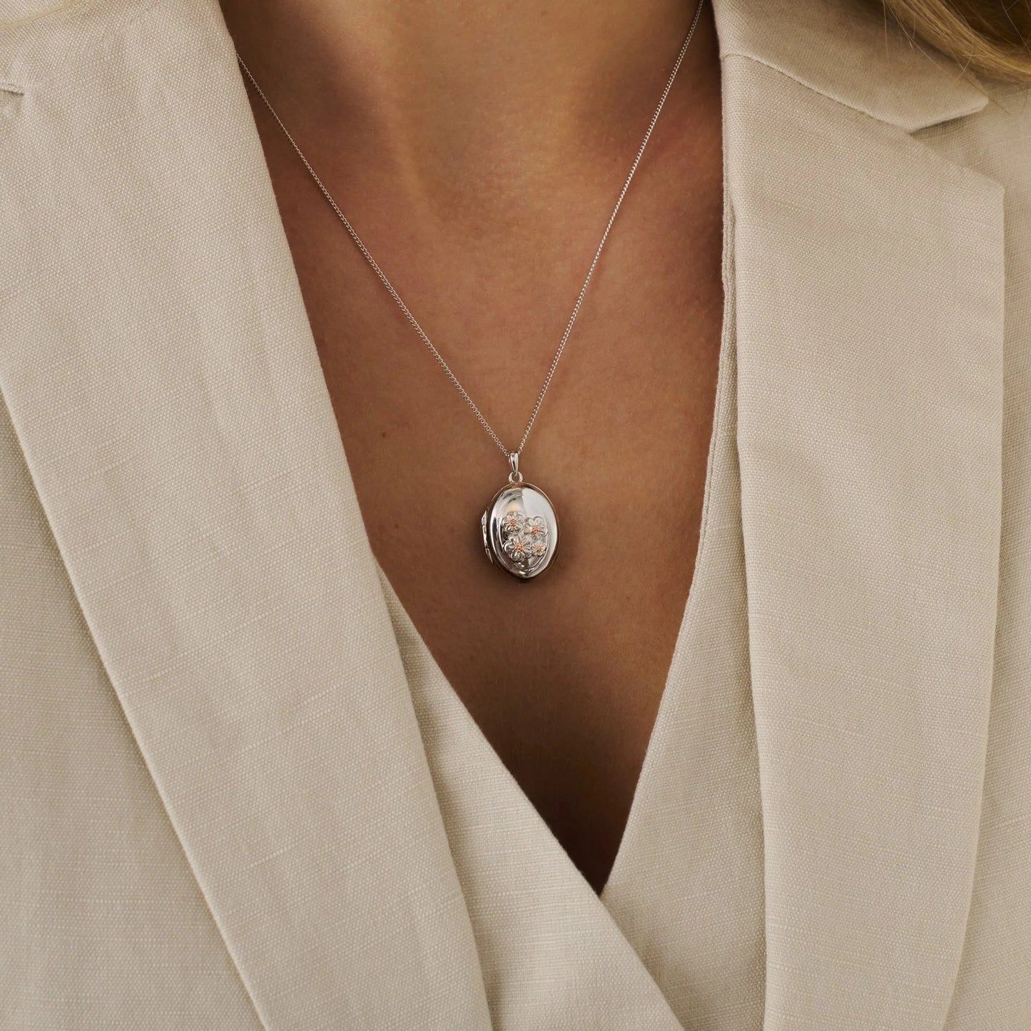 Nature's Wonder Sterling Silver Forget-Me-Not Locket