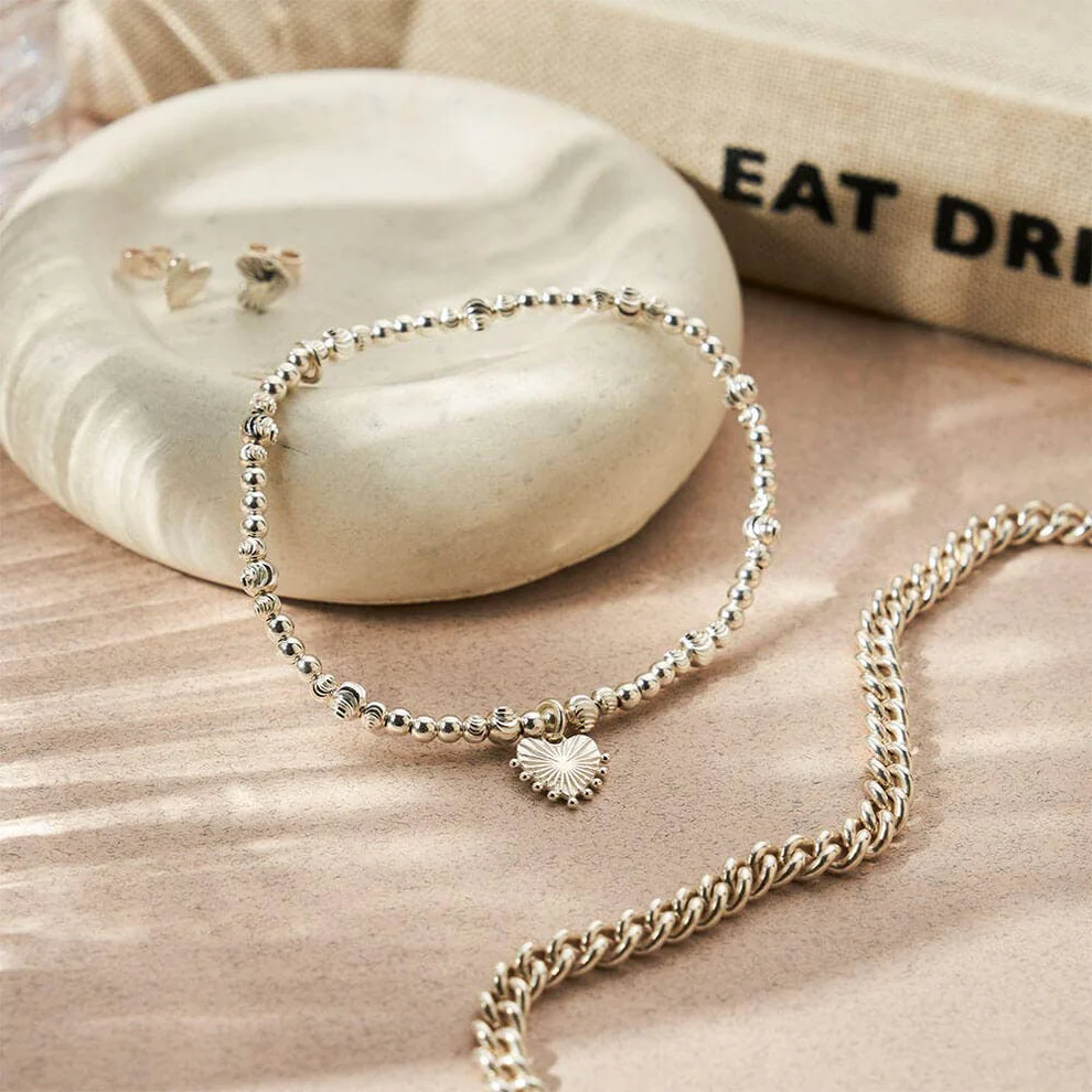 Gold Cute Sparkle Glowing Beauty Bracelet