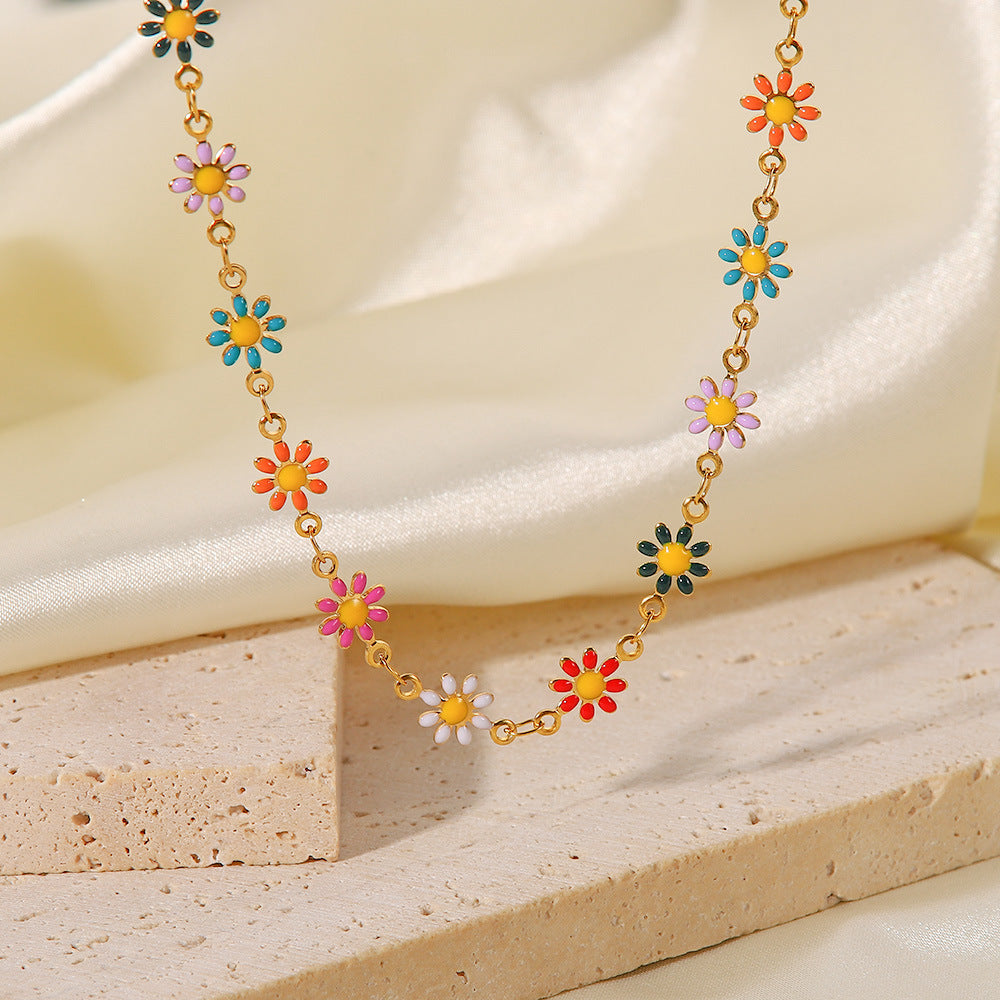 Daisy Necklace
