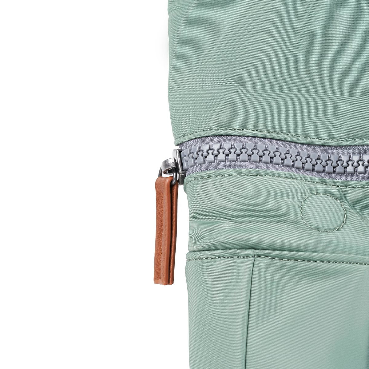 Canfield Medium Backpack in Frost Nylon