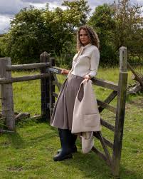 Camilla Cardigan Stone