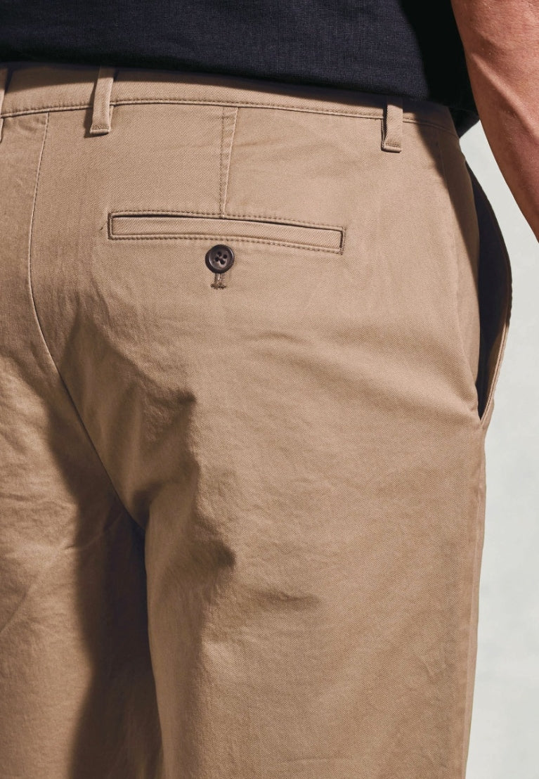 Leo Chino Shorts