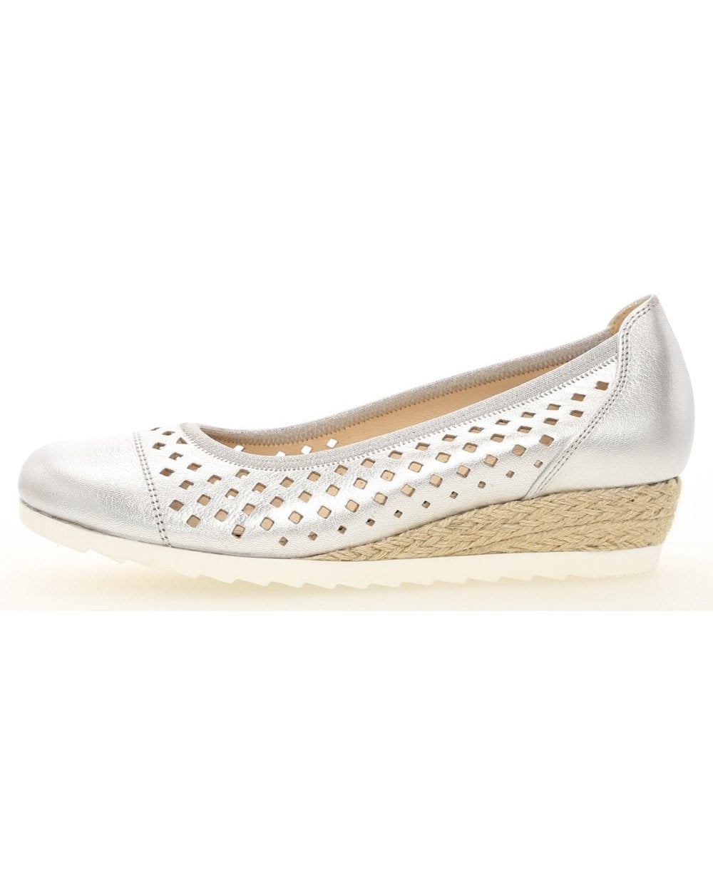 Ladies Evelyn Punch Detail Pumps
