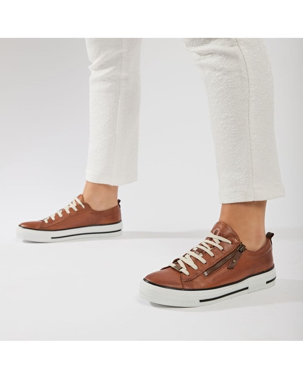 Brayleigh Leather Trainer