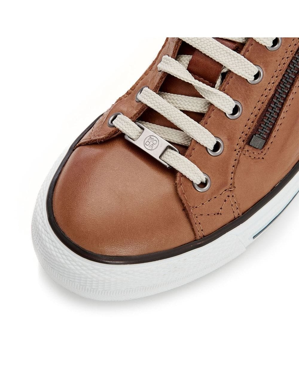 Brayleigh Leather Trainer