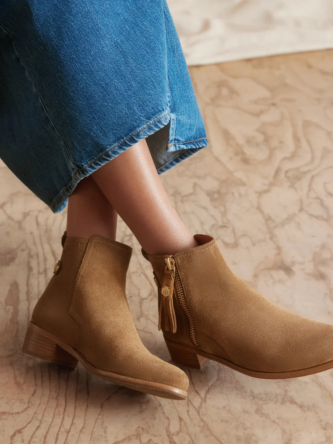 Flat Oakham Ankle Boot Suede