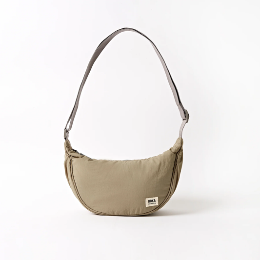 Farringdon Half Moon Bag in Taupe