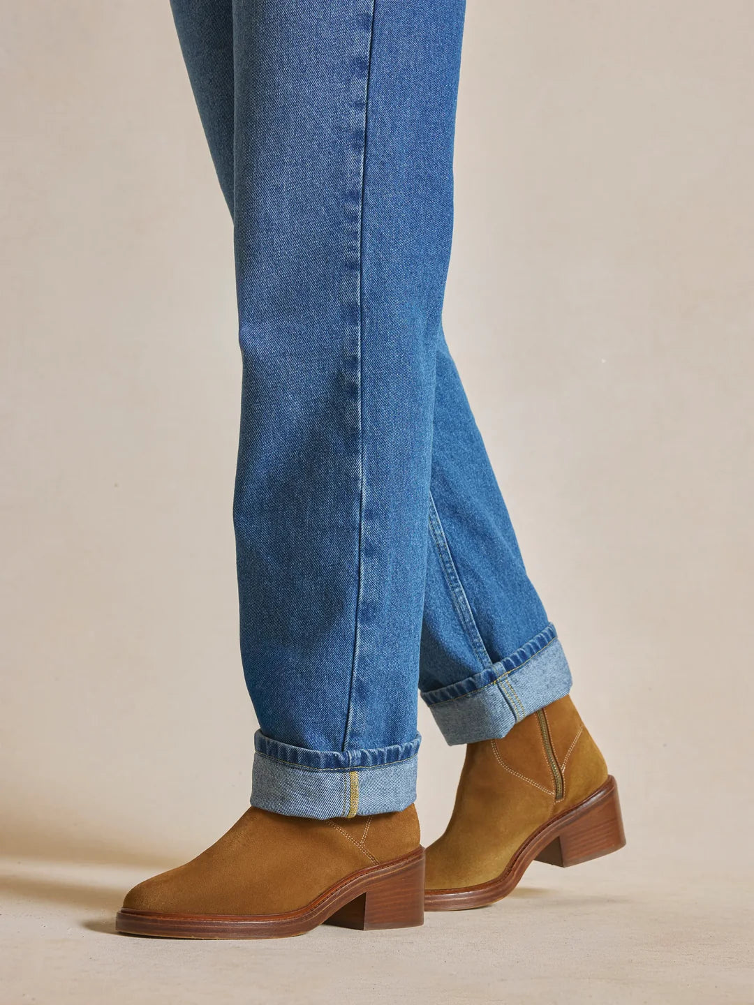Oulton Ankle Boot Suede