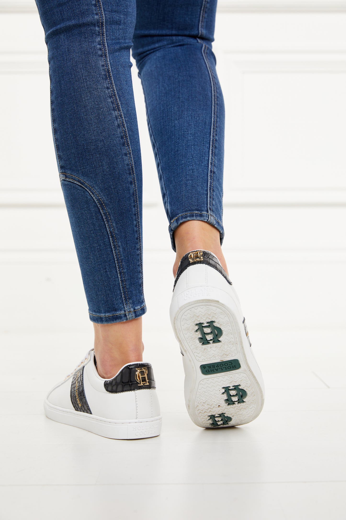 Knightsbridge Court Trainer