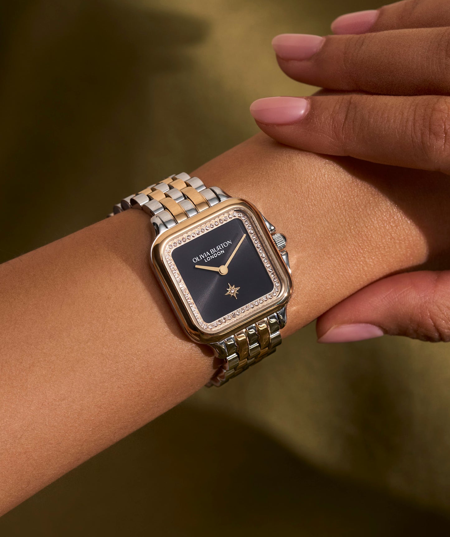 Classic 28mm Grosvenor Black & Two Tone Bracelet Watch