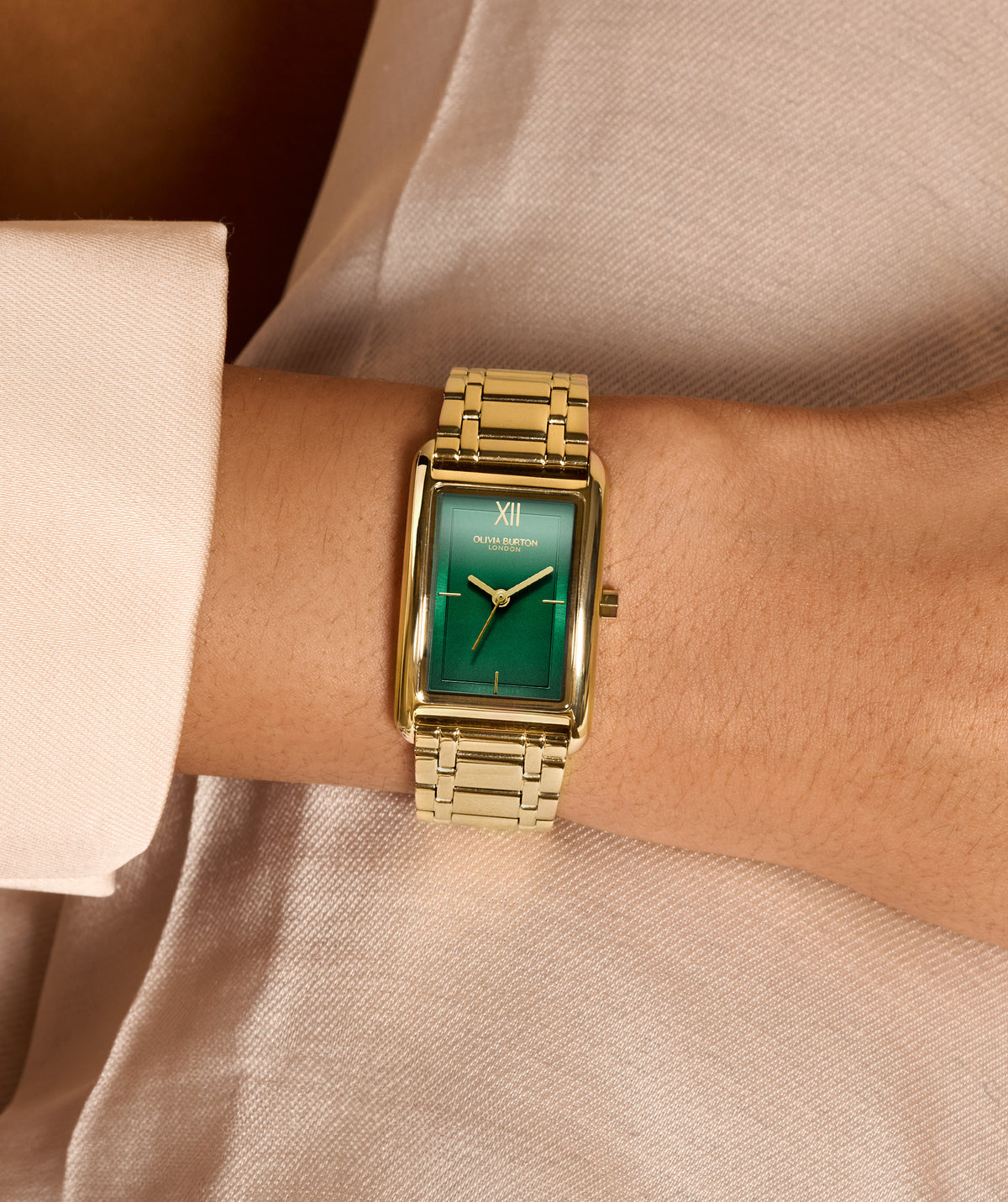 Classic 23mm Grove Forest Green & Gold Bracelet Watch