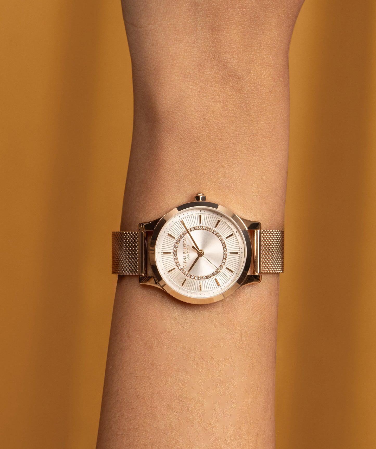 Classic 30mm Wonderlust White & Rose Gold Mesh Watch