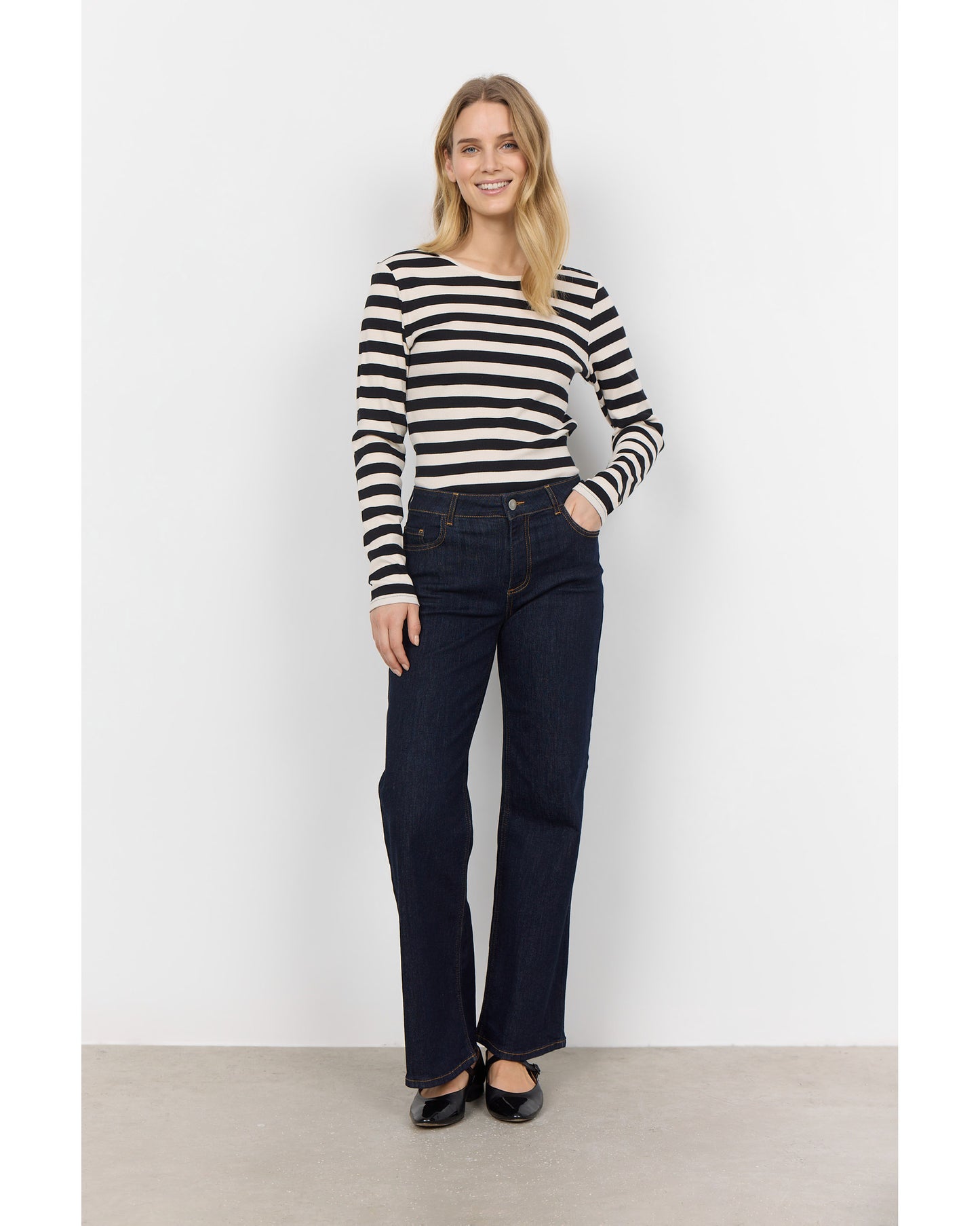 Kimberly 24-B Jean