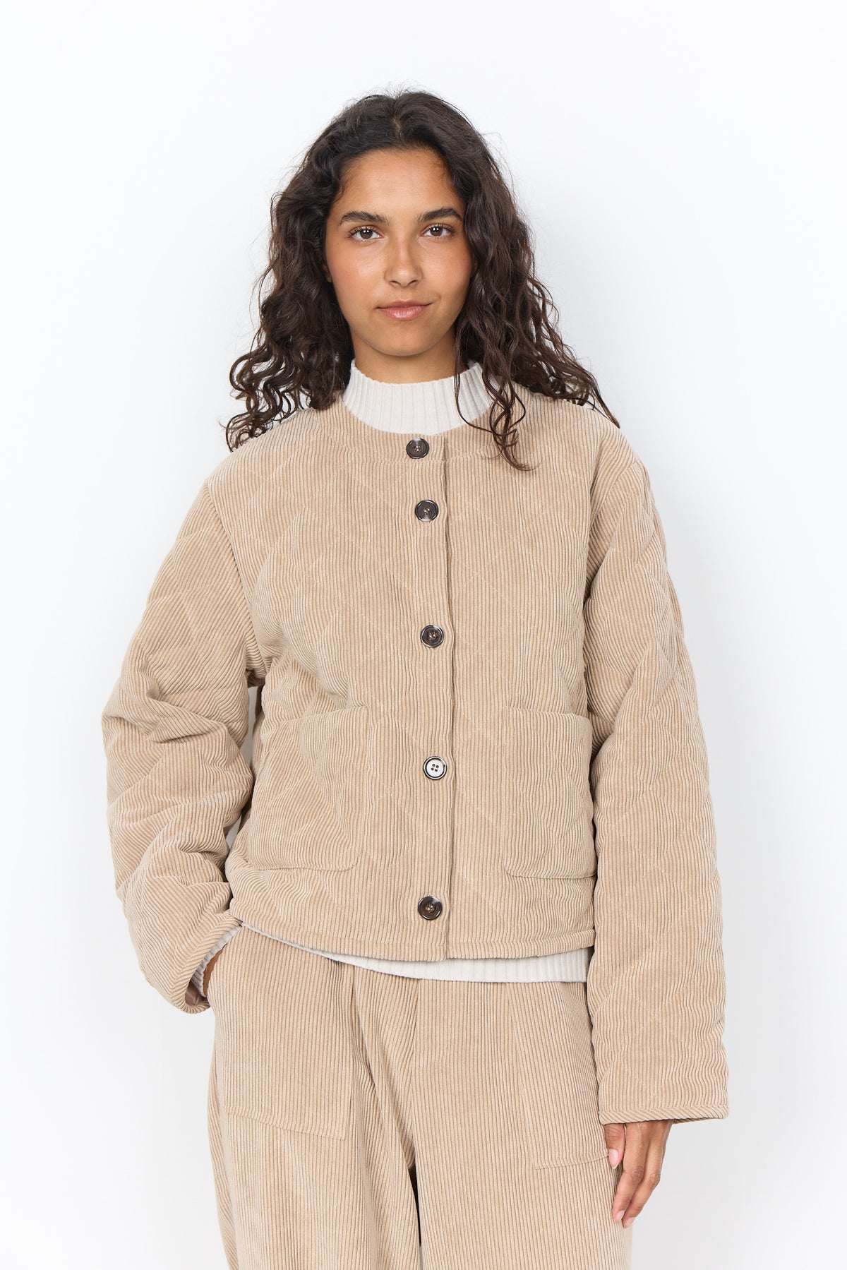 Bindi Jacket 21