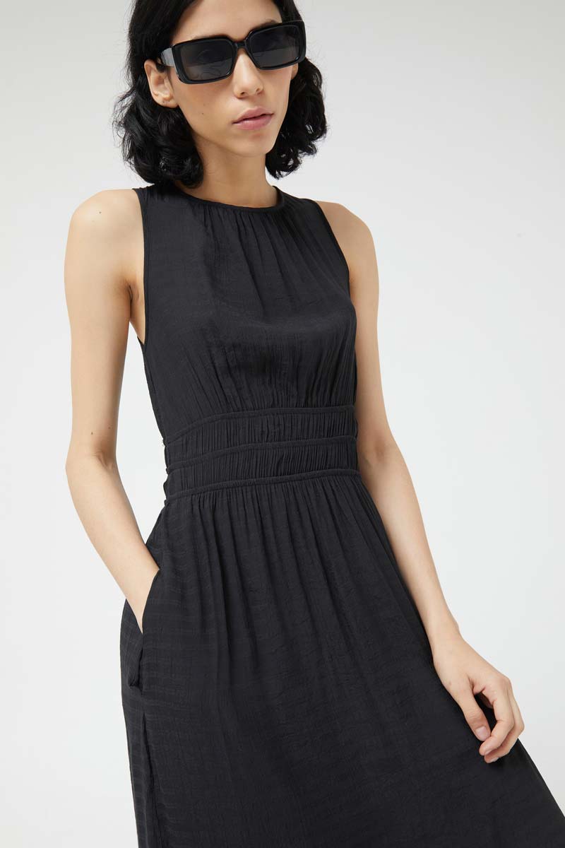 Long Black Sleeveless Dress