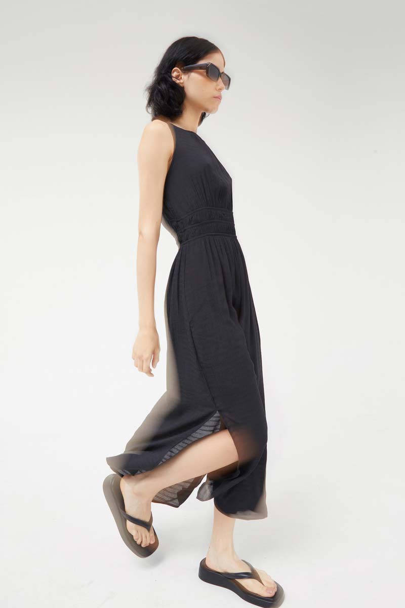 Long Black Sleeveless Dress