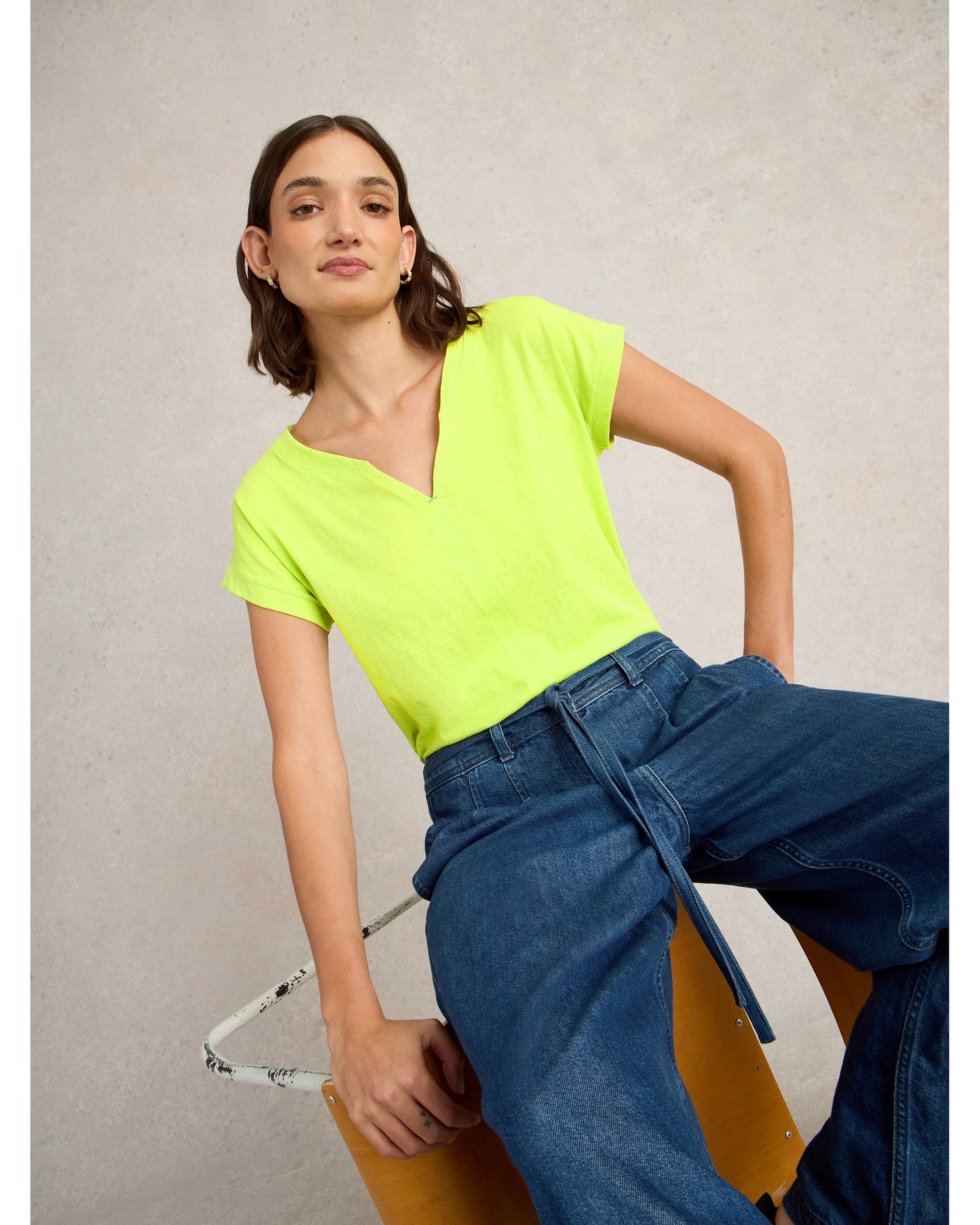 Nelly Notch Neck Tee