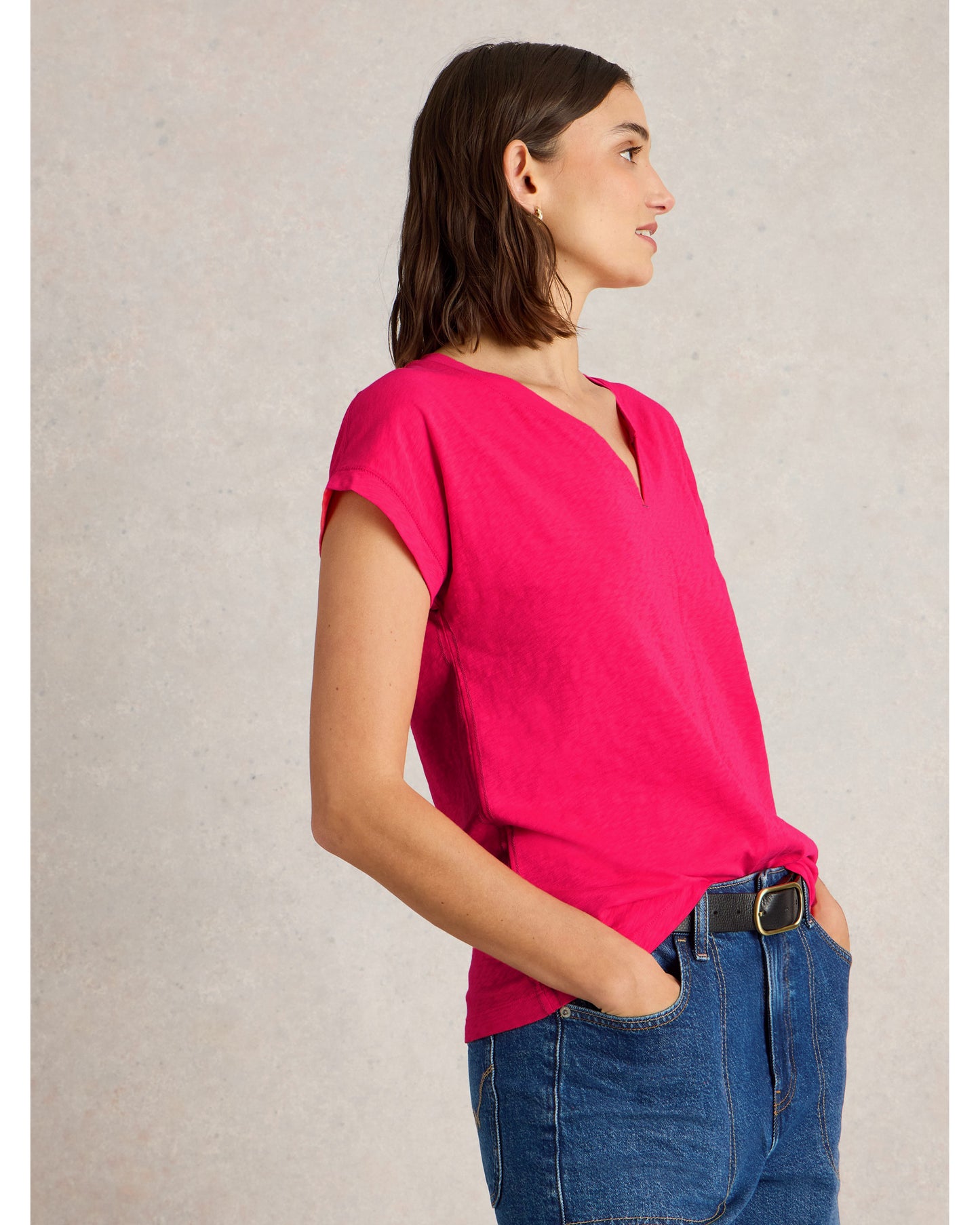 Nelly Notch Neck Tee