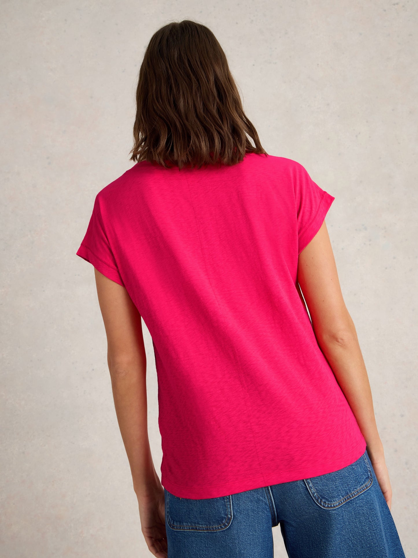 Nelly Notch Neck Tee