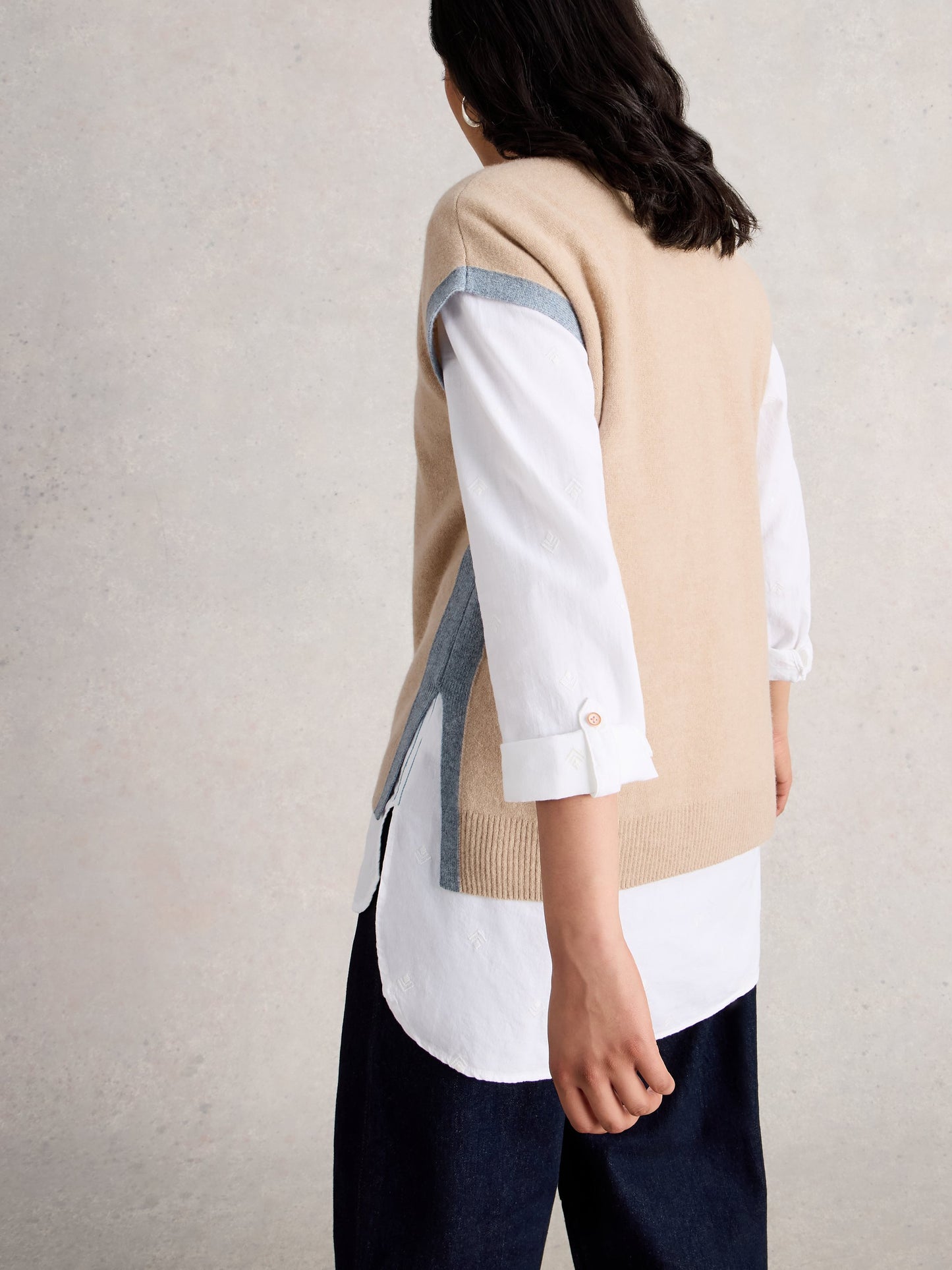 CASHMERE V NECK TANK