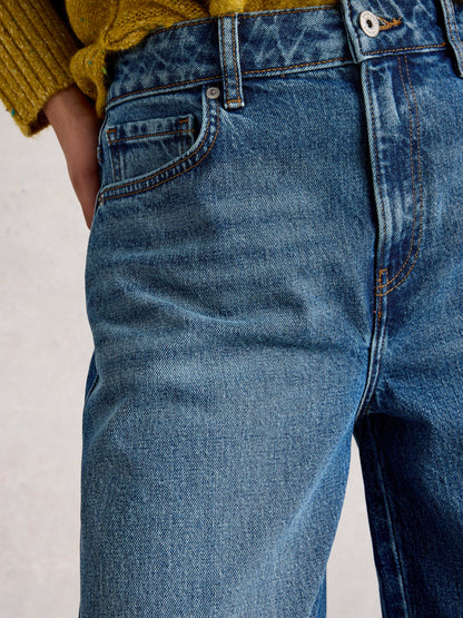 Aubrey Barrel Leg Jean