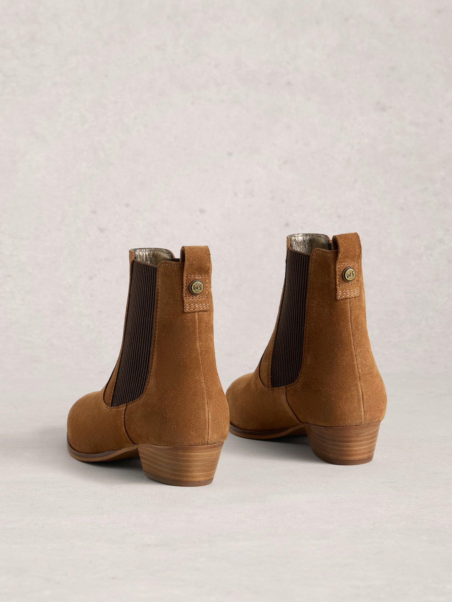 Chelsea Willow Ankle Boot