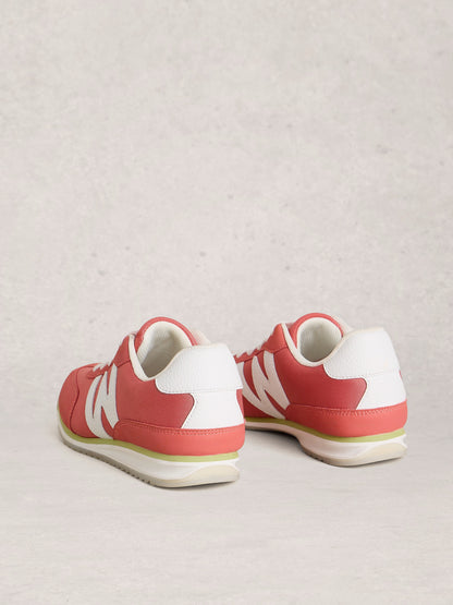 Lucy Trainer