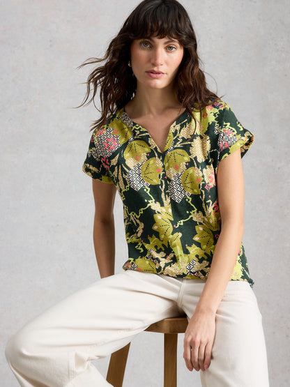 Nelly Notch Neck Tee