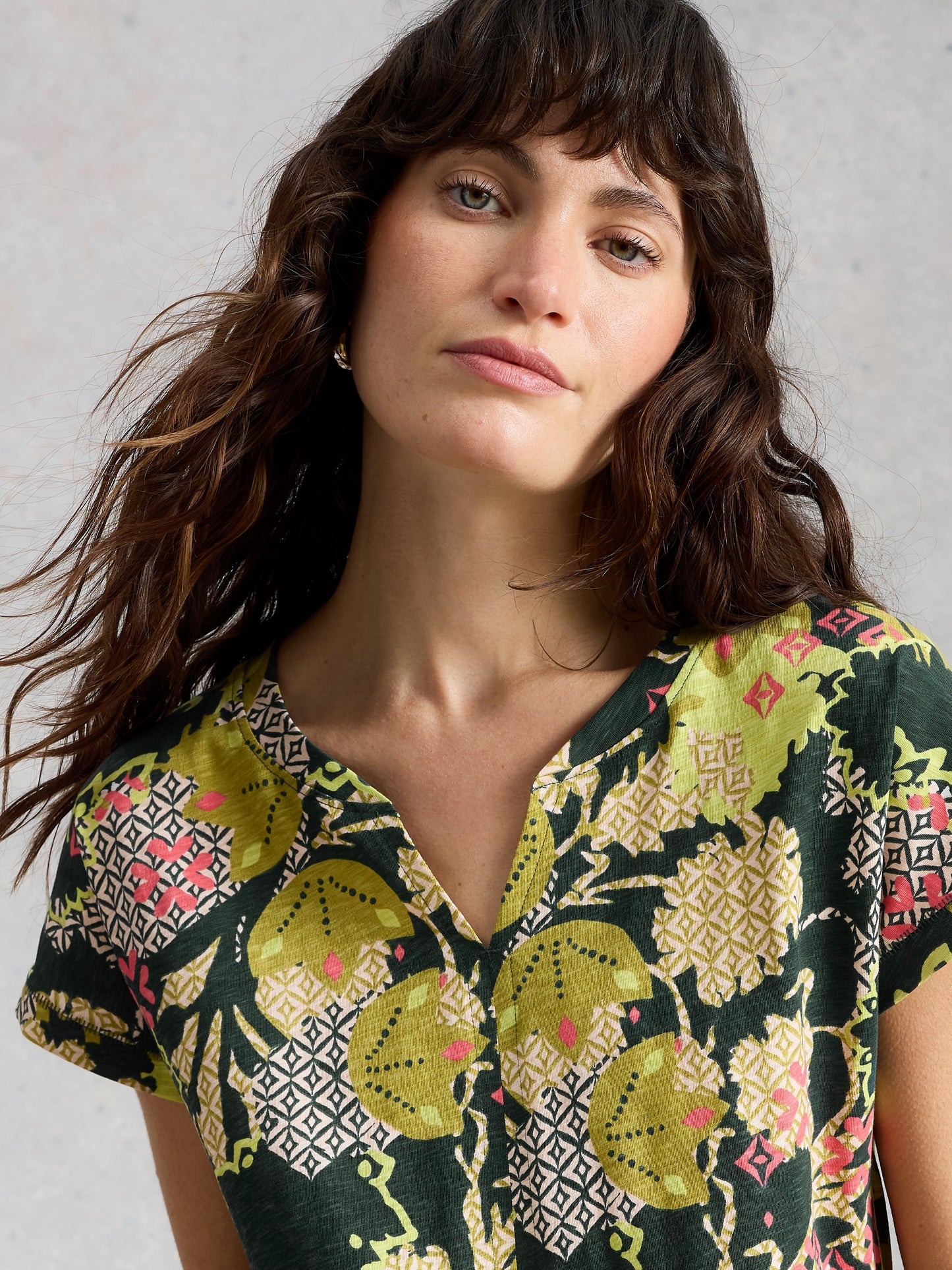 Nelly Notch Neck Tee