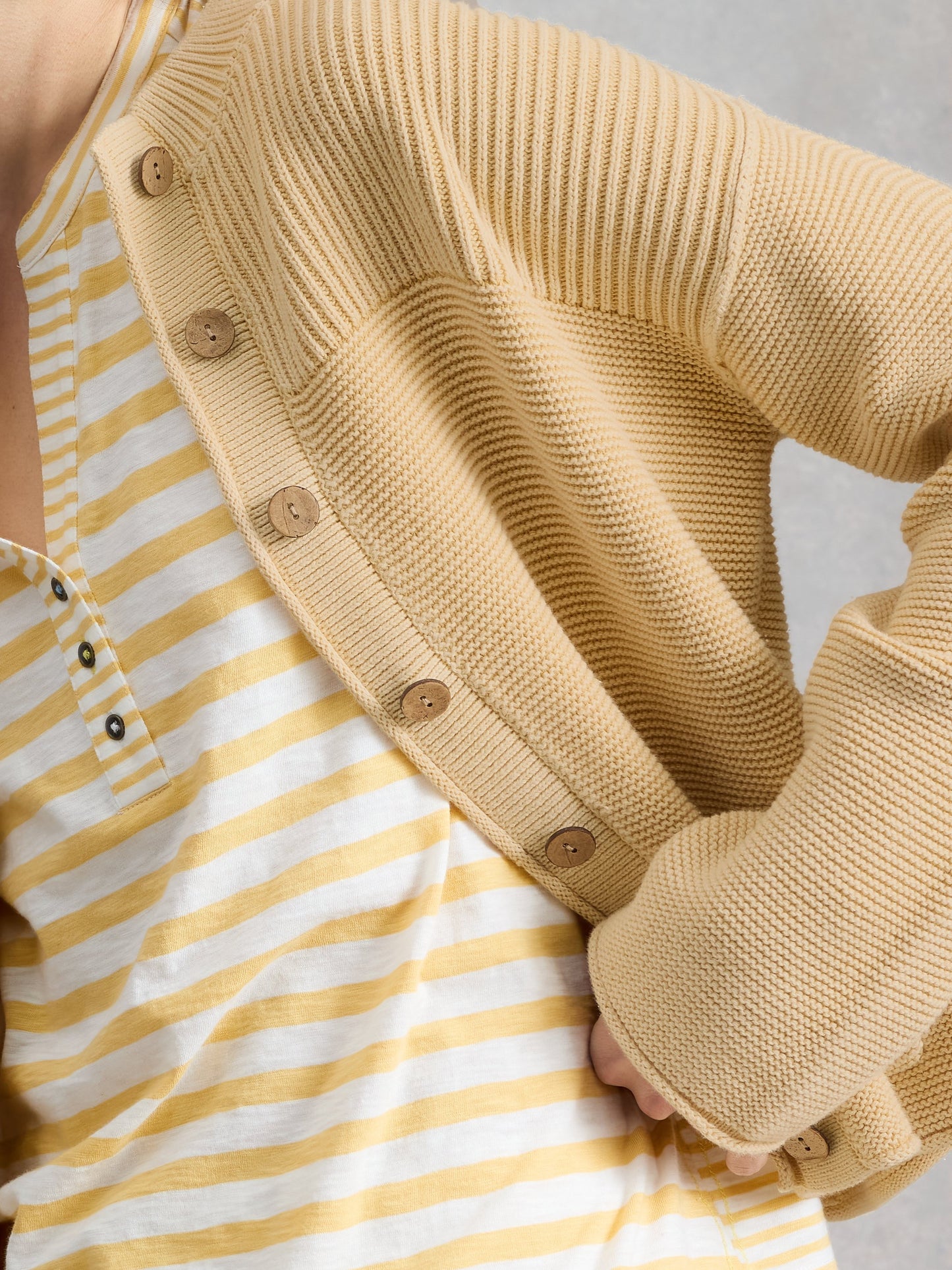 GIGI WASHED CARDI