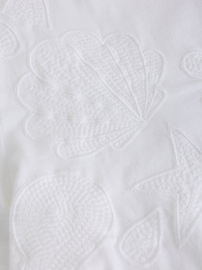 ABBIE EMBROIDERED TEE