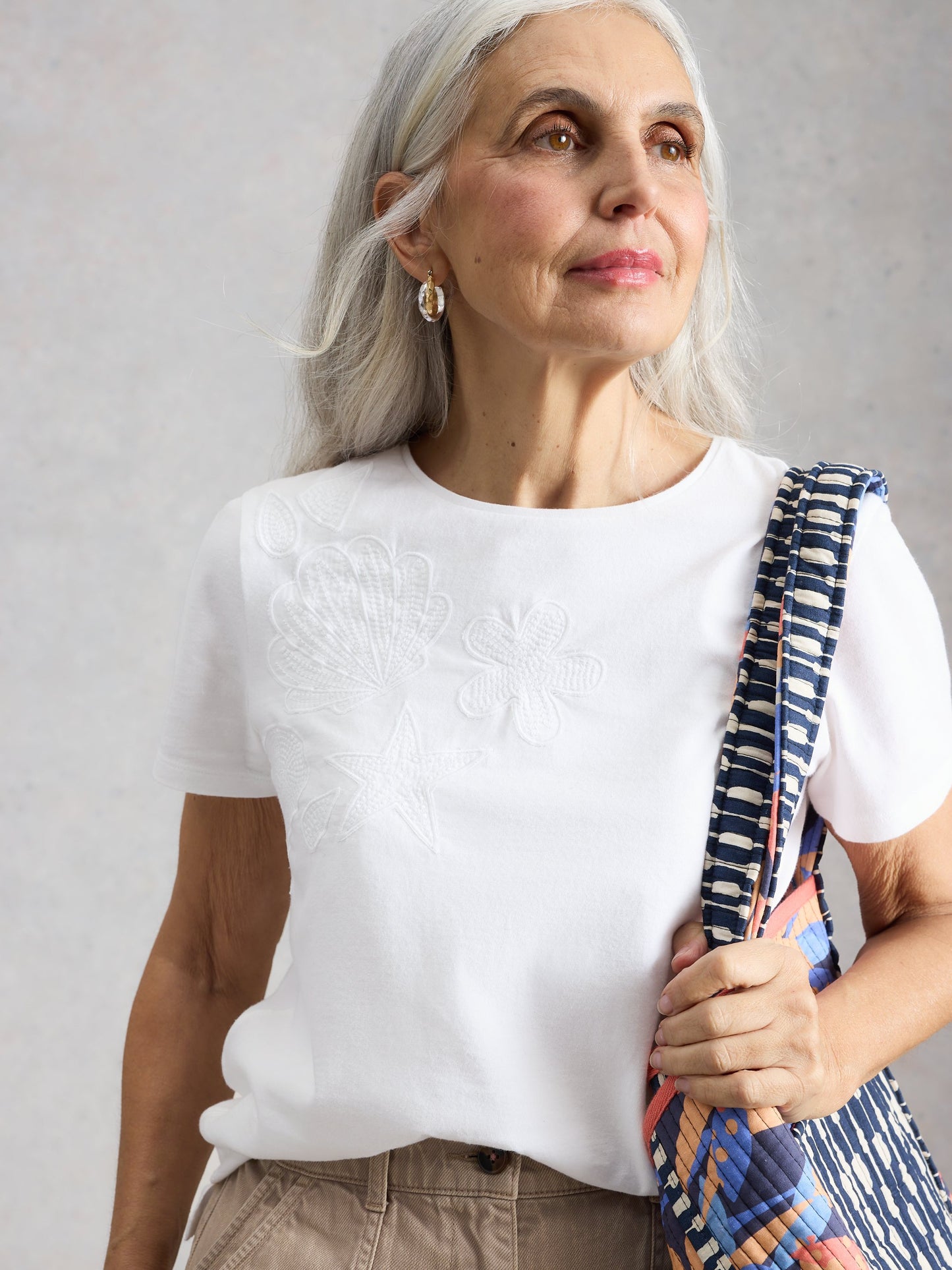 ABBIE EMBROIDERED TEE