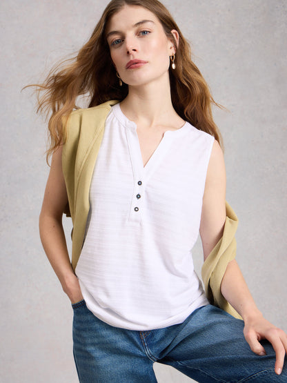 NORA TEXTURE NOTCH VEST