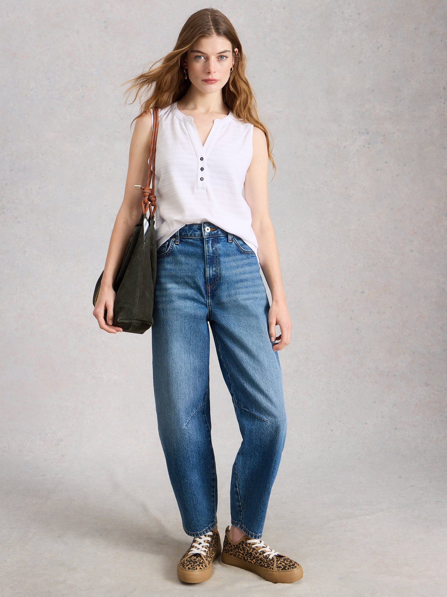 NORA TEXTURE NOTCH VEST