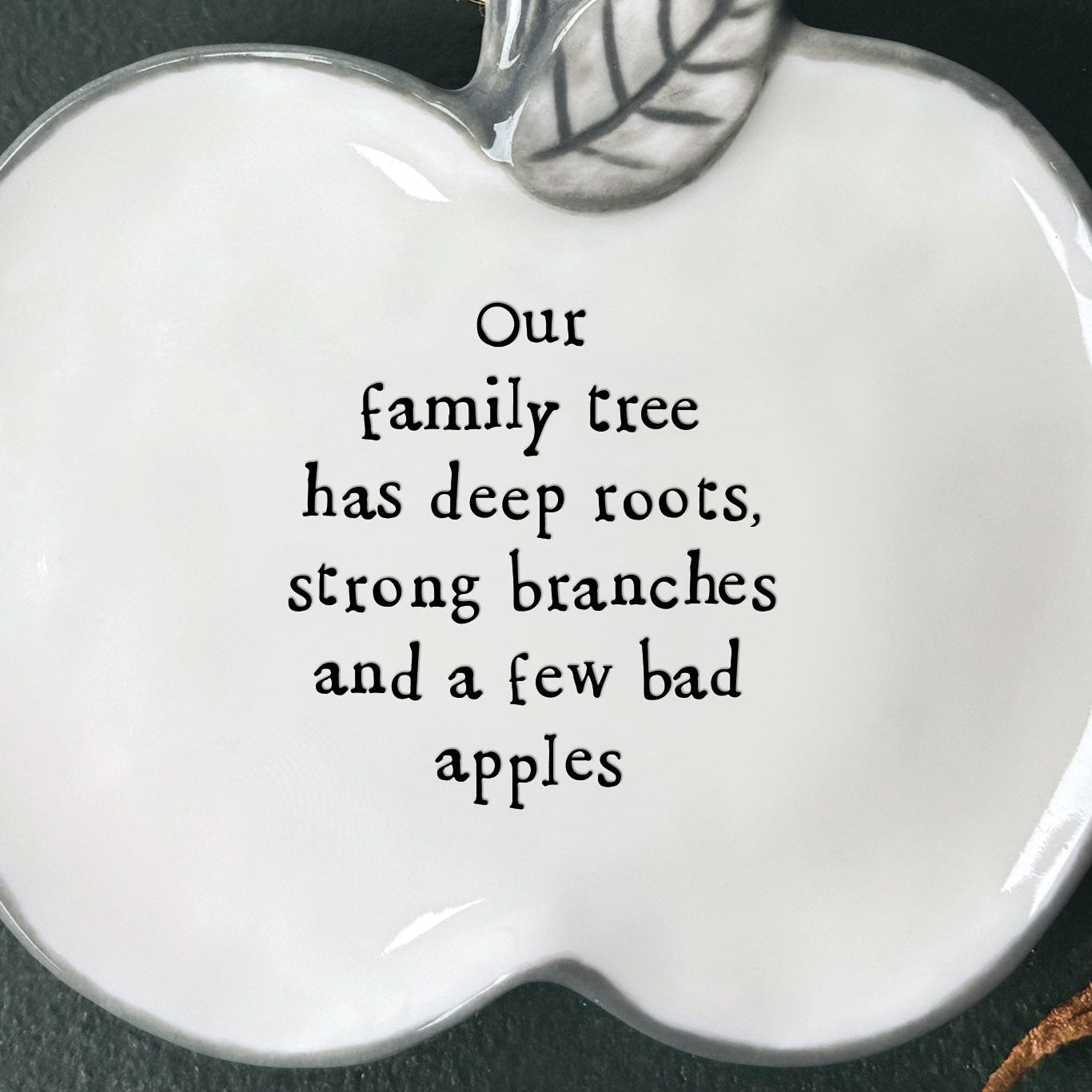 Hanging Apple - Family Tree