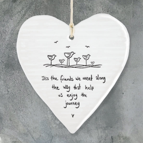 Wobbly round heart - Friends we meet