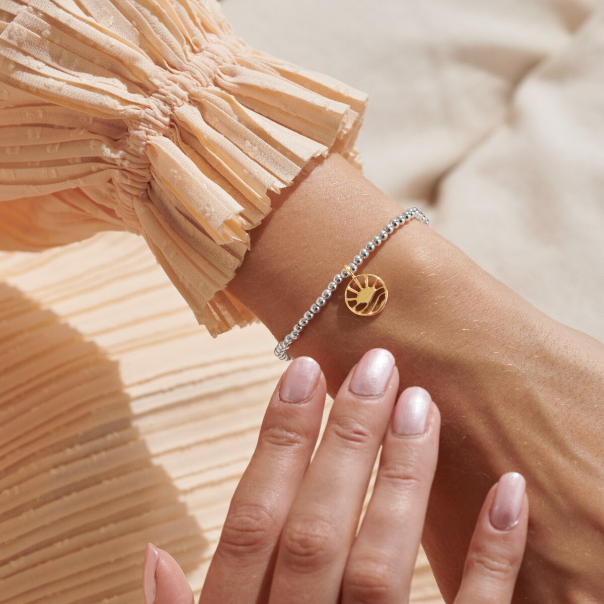 A LITTLE TRUST IN THE MAGIC OF NEW BEGINNINGS BRACELET