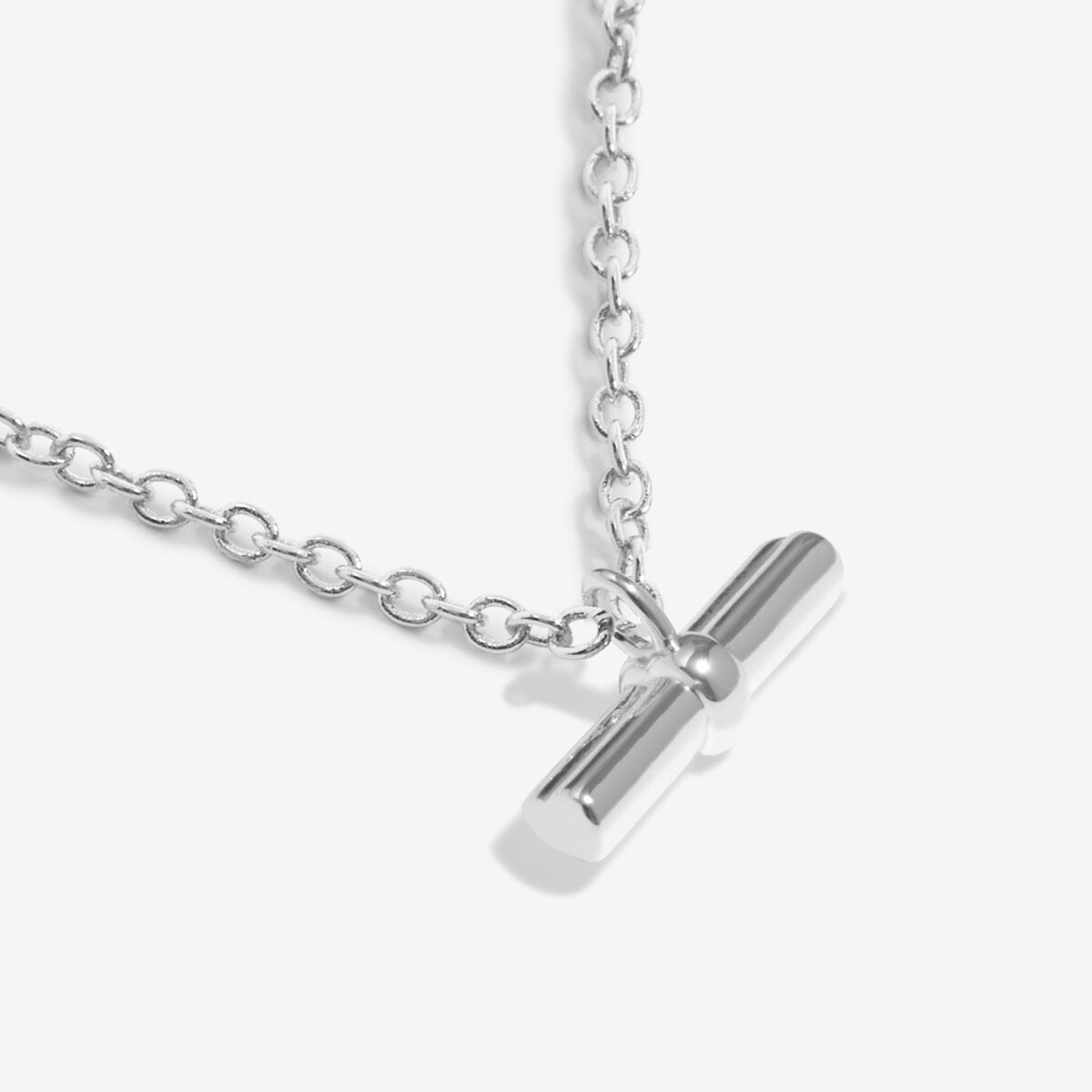 STYLE STORIES HEART T-BAR NECKLACE