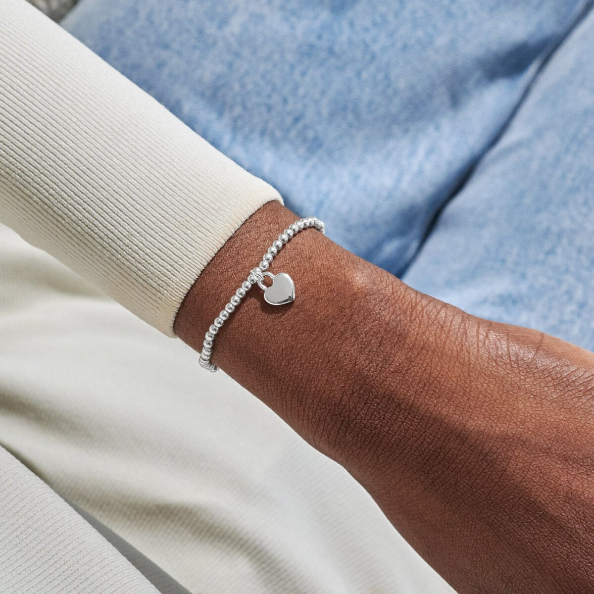 A LITTLE LOTS OF LOVE BRACELET