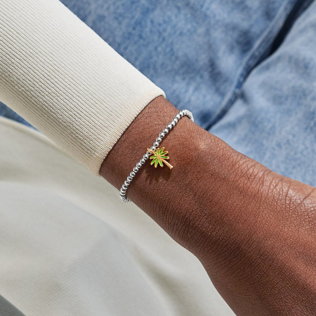 A LITTLE VIBES HELLO SUMMER BRACELET