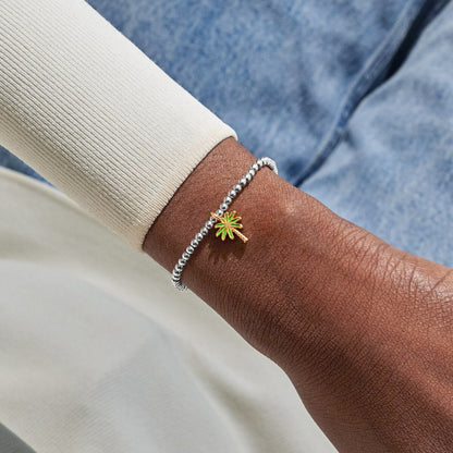 A LITTLE VIBES HELLO SUMMER BRACELET