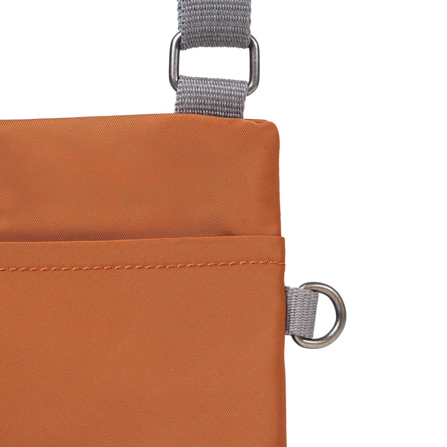 Chelsea Pocket Sling Bag Small in Bran