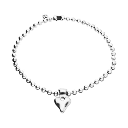 Bead necklace with heart detail