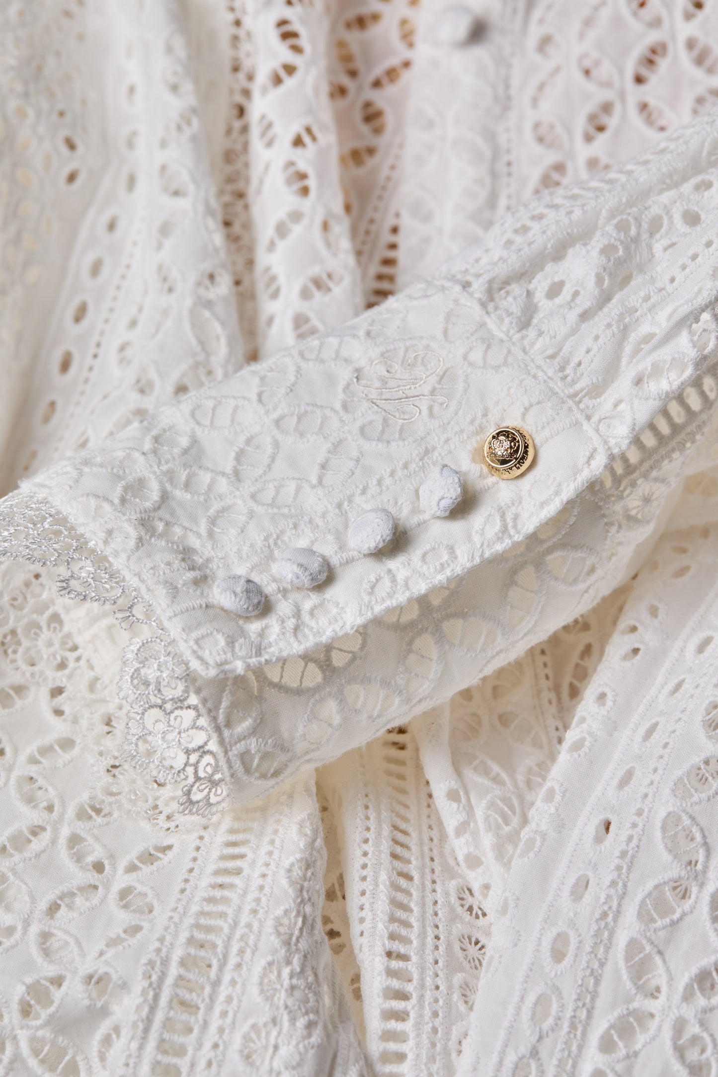 Collarless Broderie Shirt