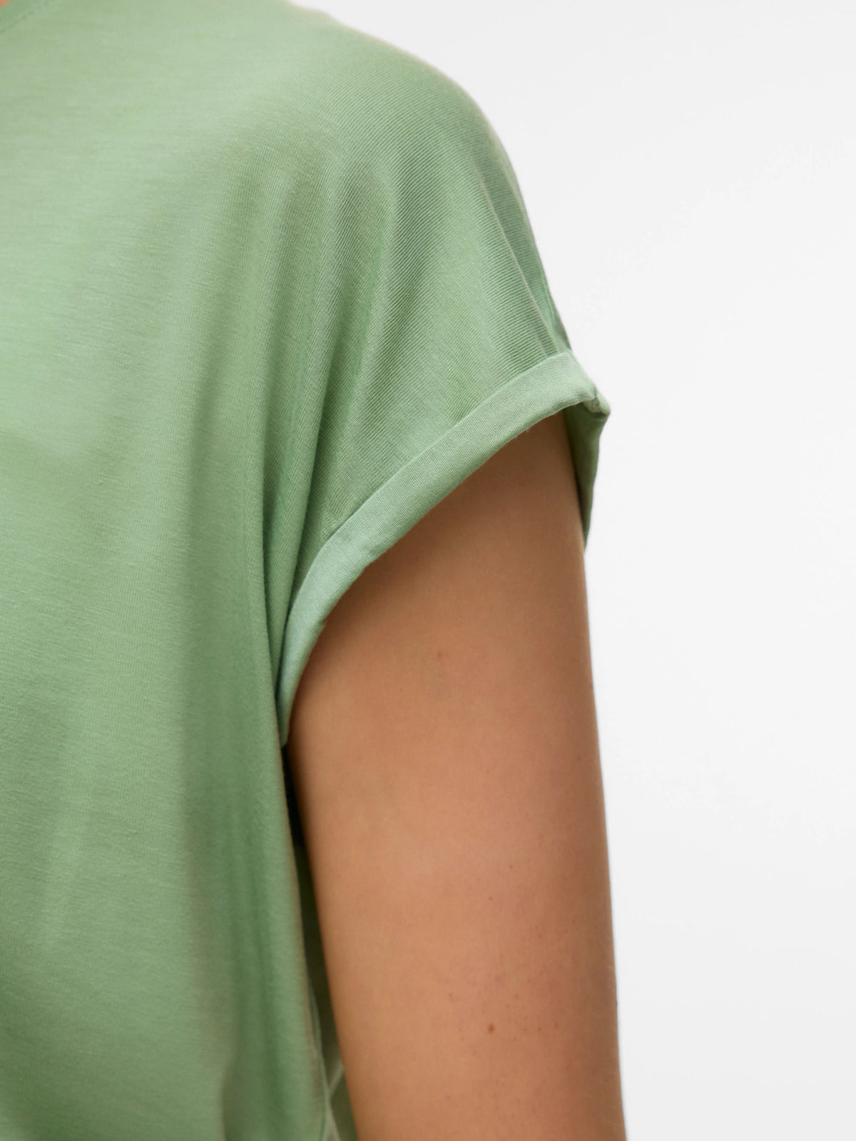 AVA T-SHIRT