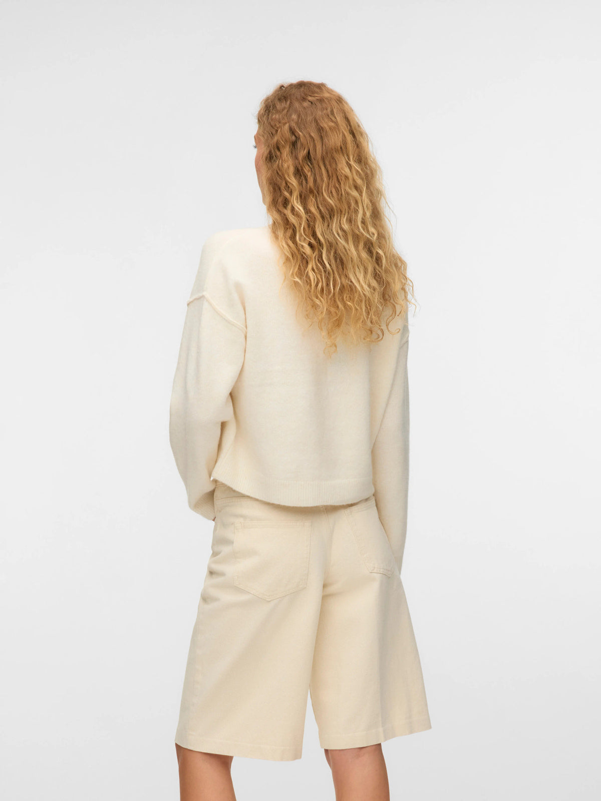 Besti O-Neck Pullover