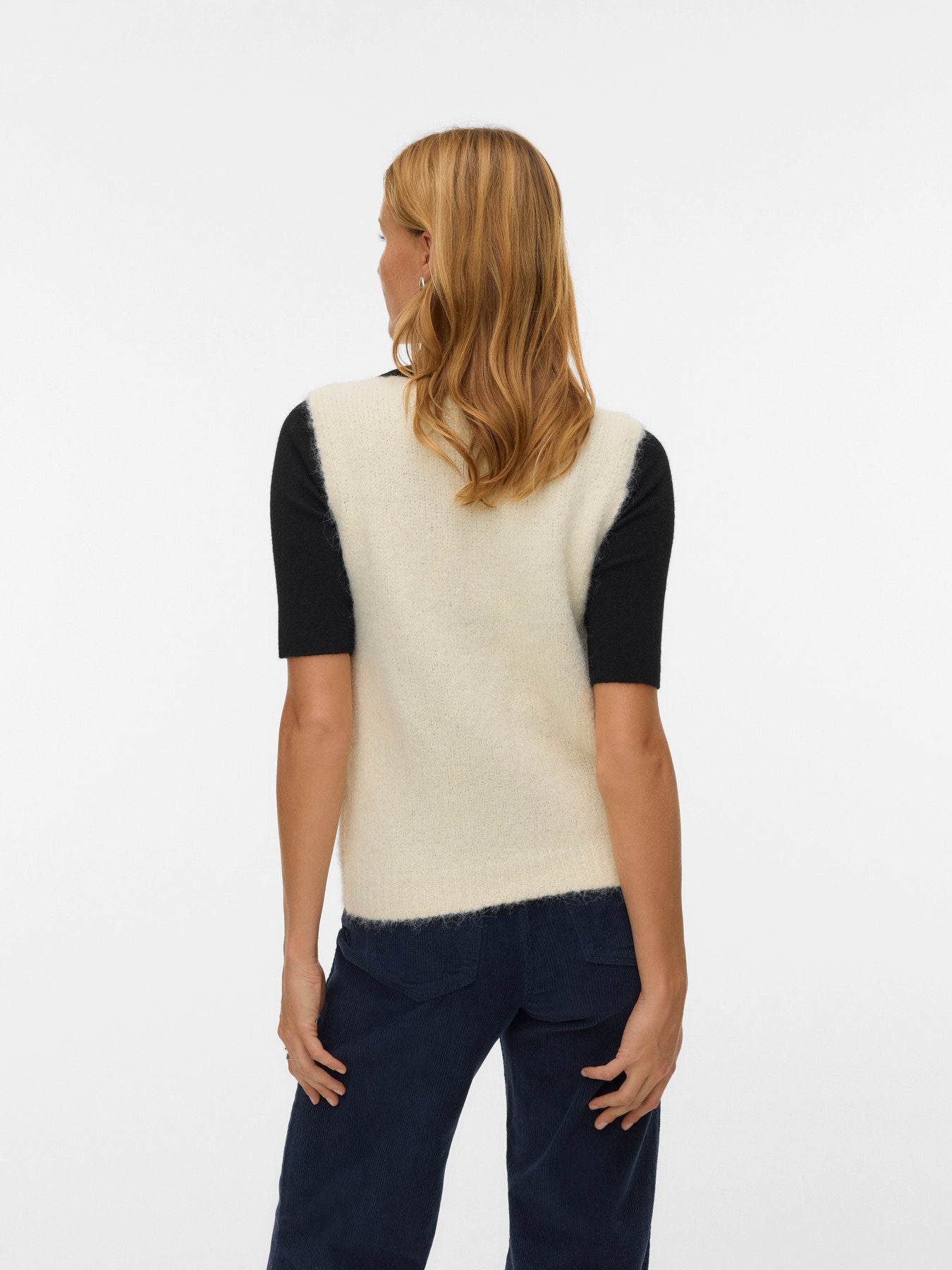 Novah O-Neck Button Vest