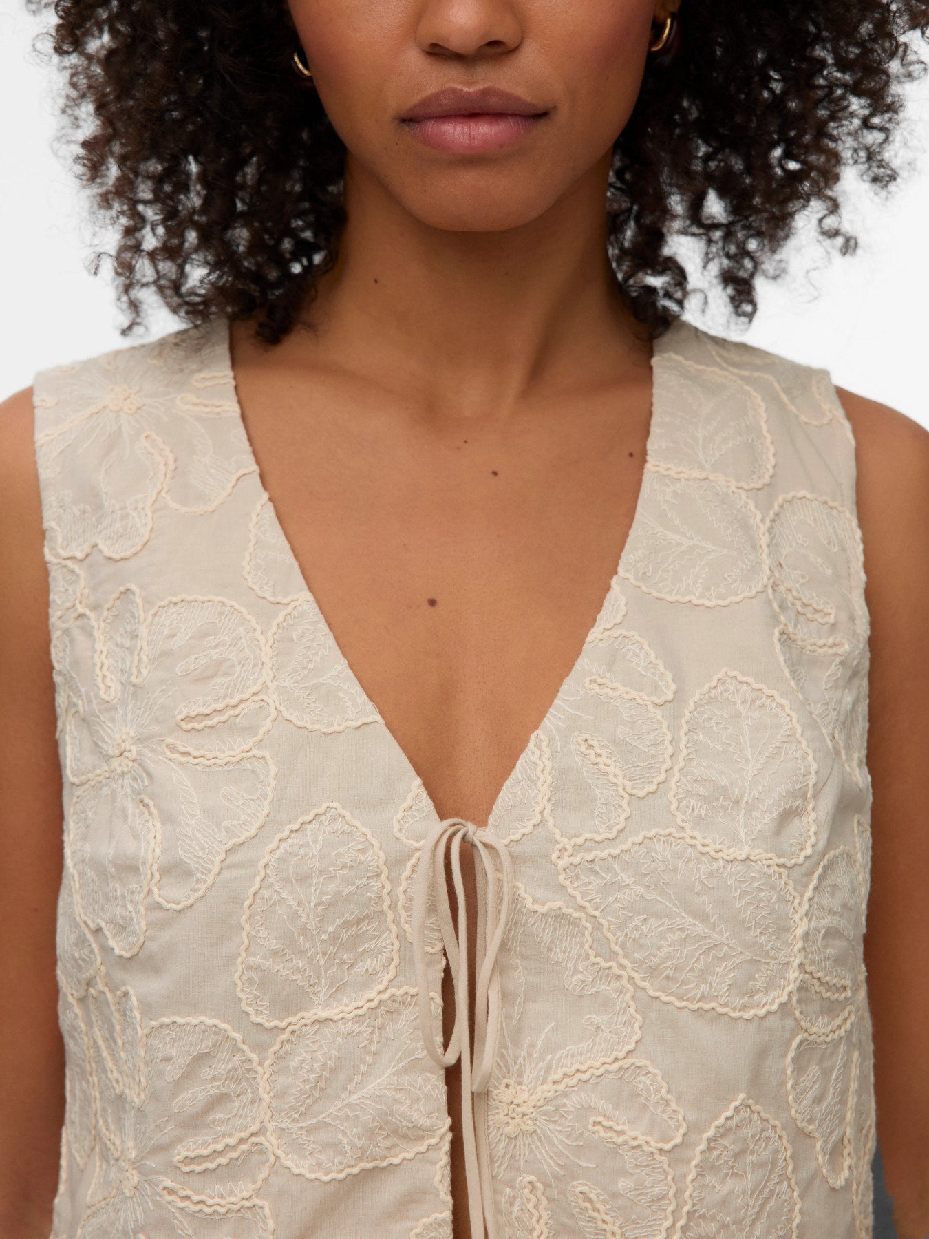 Millia Embroidery Waistcoat