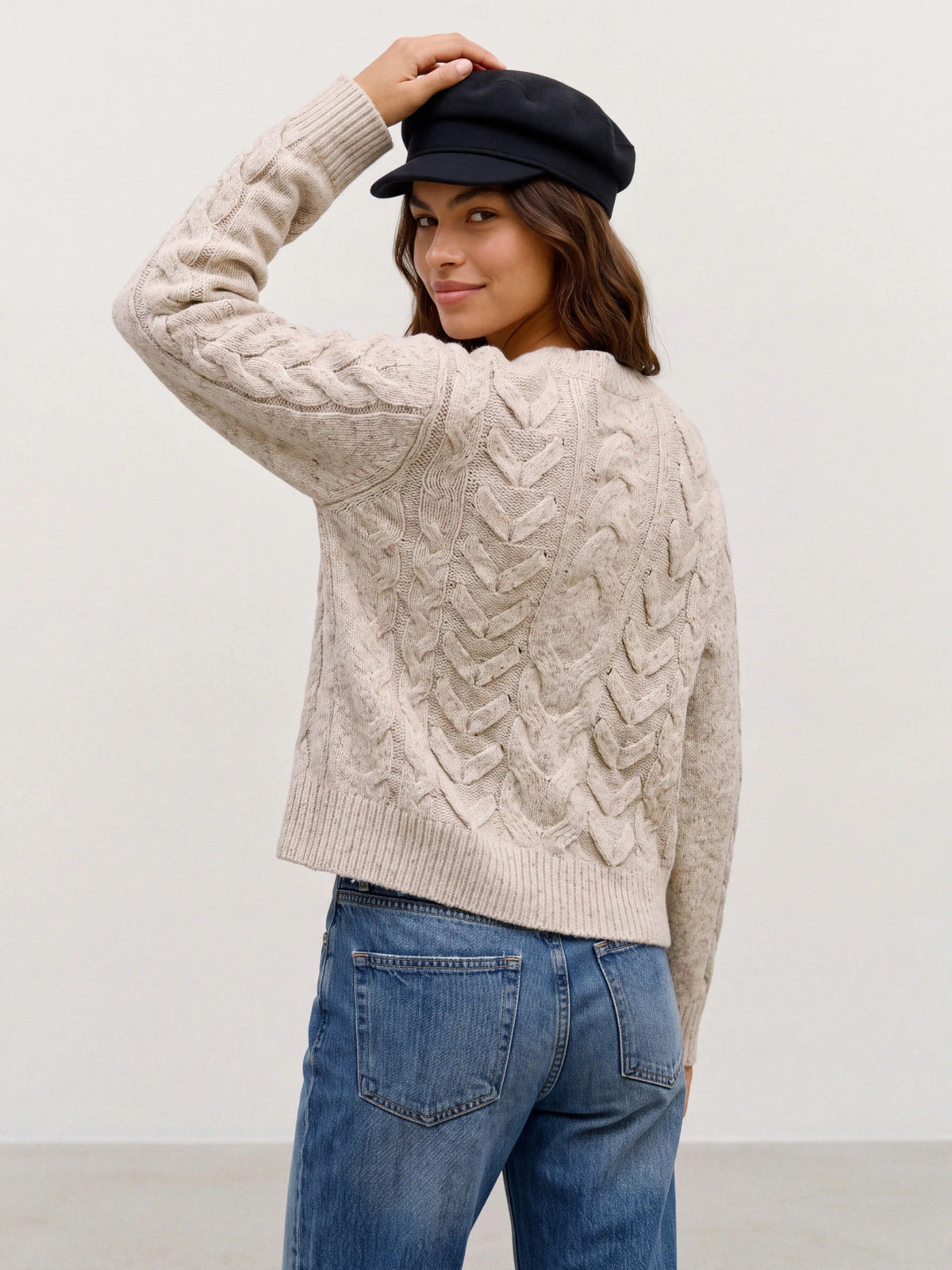 Marla V-Neck Pullover