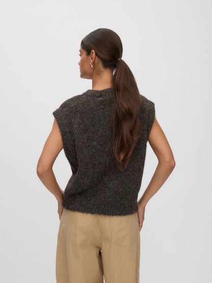Arianna Sleeveless O-Neck Vest